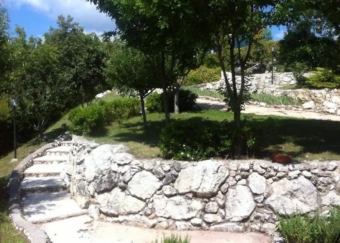 Il Querceto Delle Marine 3* LʼAquila